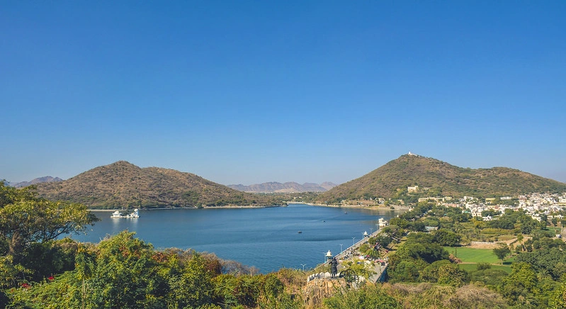 Fateh Sagar Lake