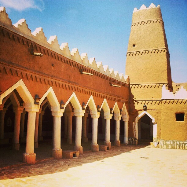 معالم قرية أشيقر