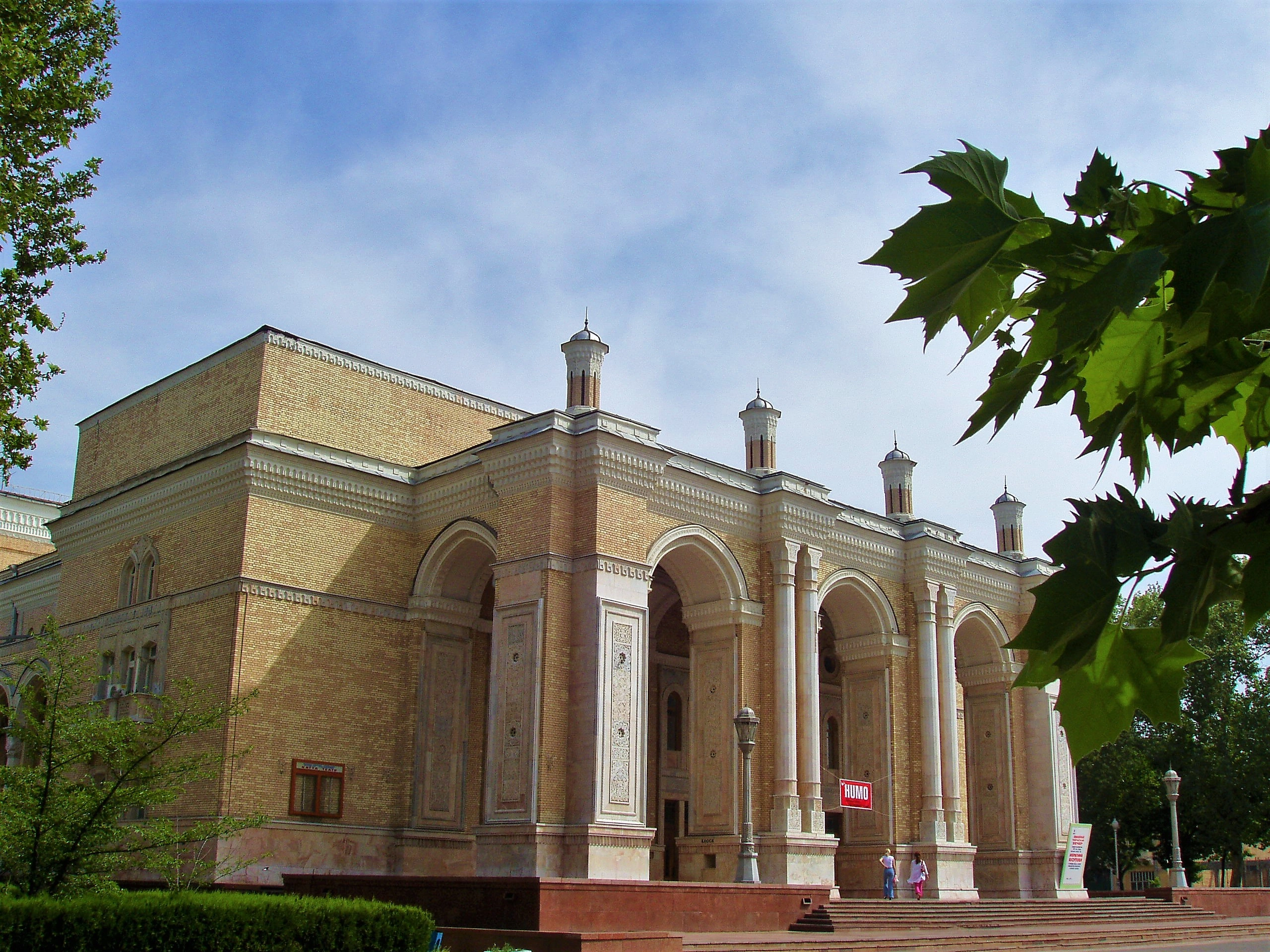 Alisher Navoi Opera & Ballet Theatre