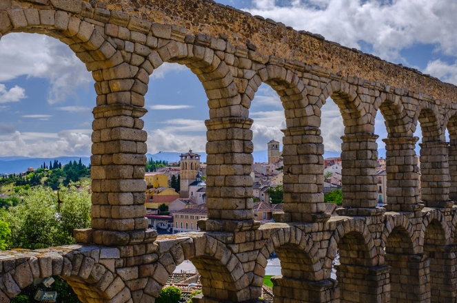 قناة سيغوفيا