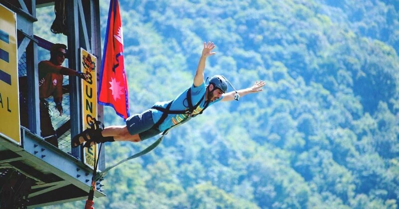 Bungee Jumping