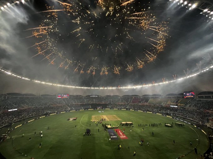 Fireworks in Dubai International Stadium