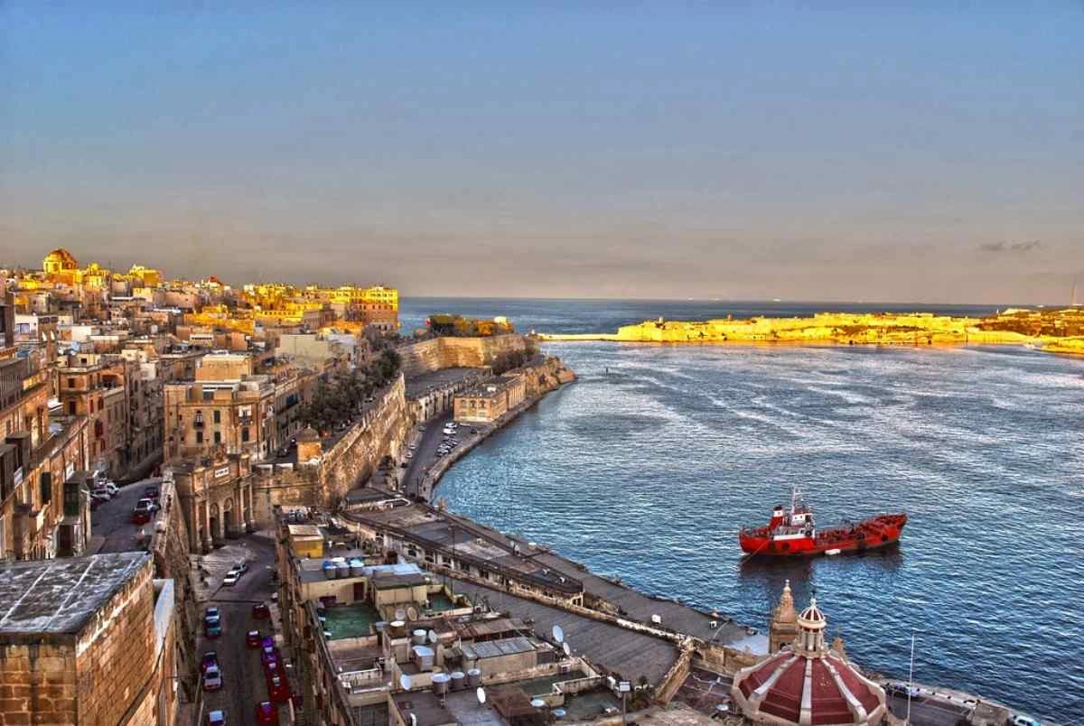 مالطا