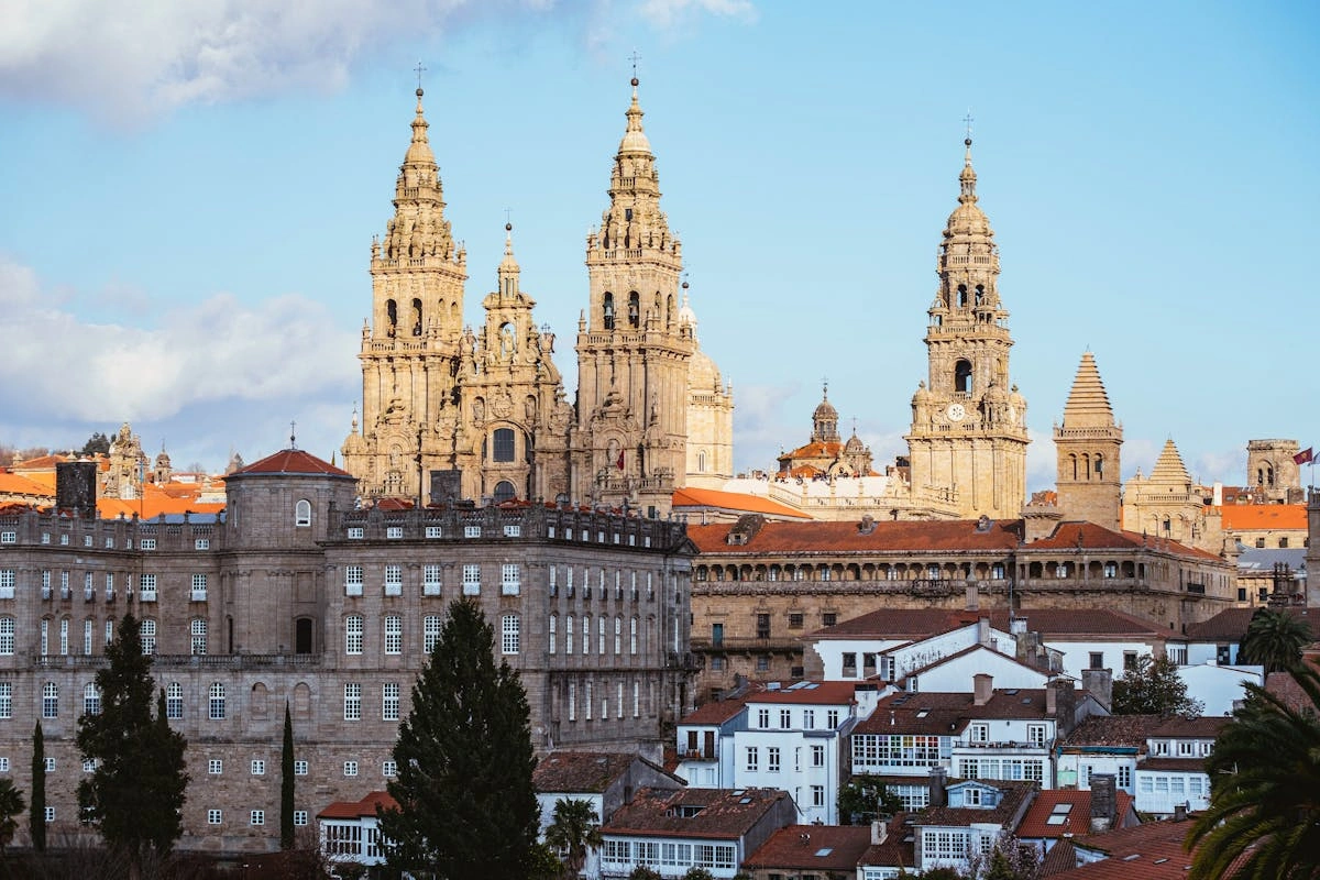 مدينة سانتياغو دي كومبوستيل القديمة