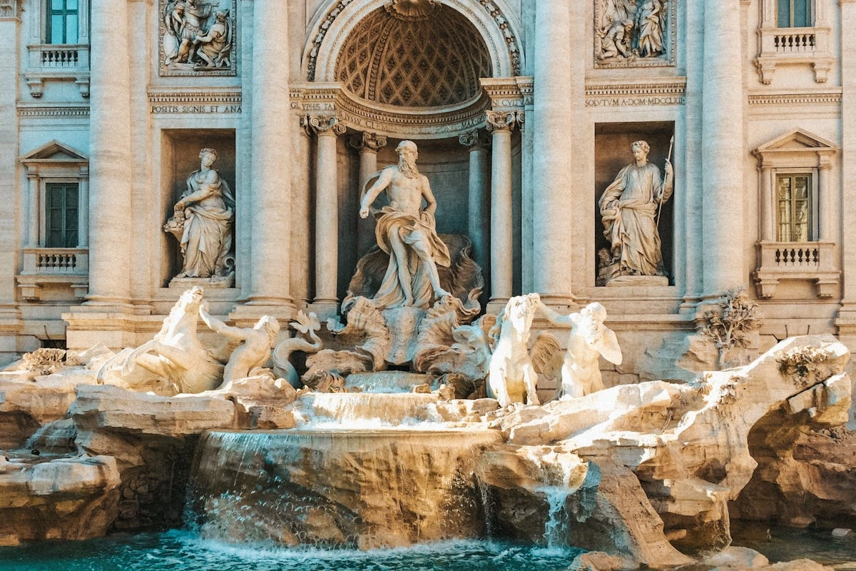 Trevi Fountain, Rome, Italy