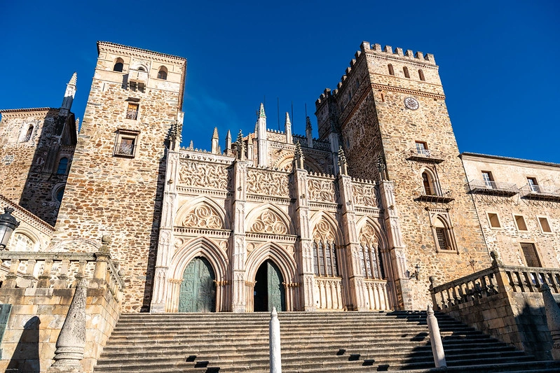 دير سانتا ماريا دي غوادالوبي الملكي