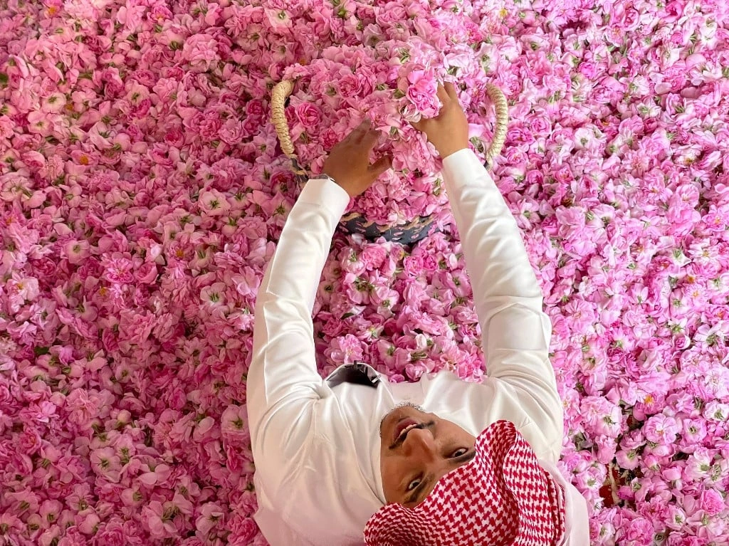Discover the Magic of Saudi Arabia: Come and explore top 10 beautiful places in Saudi Arabia
