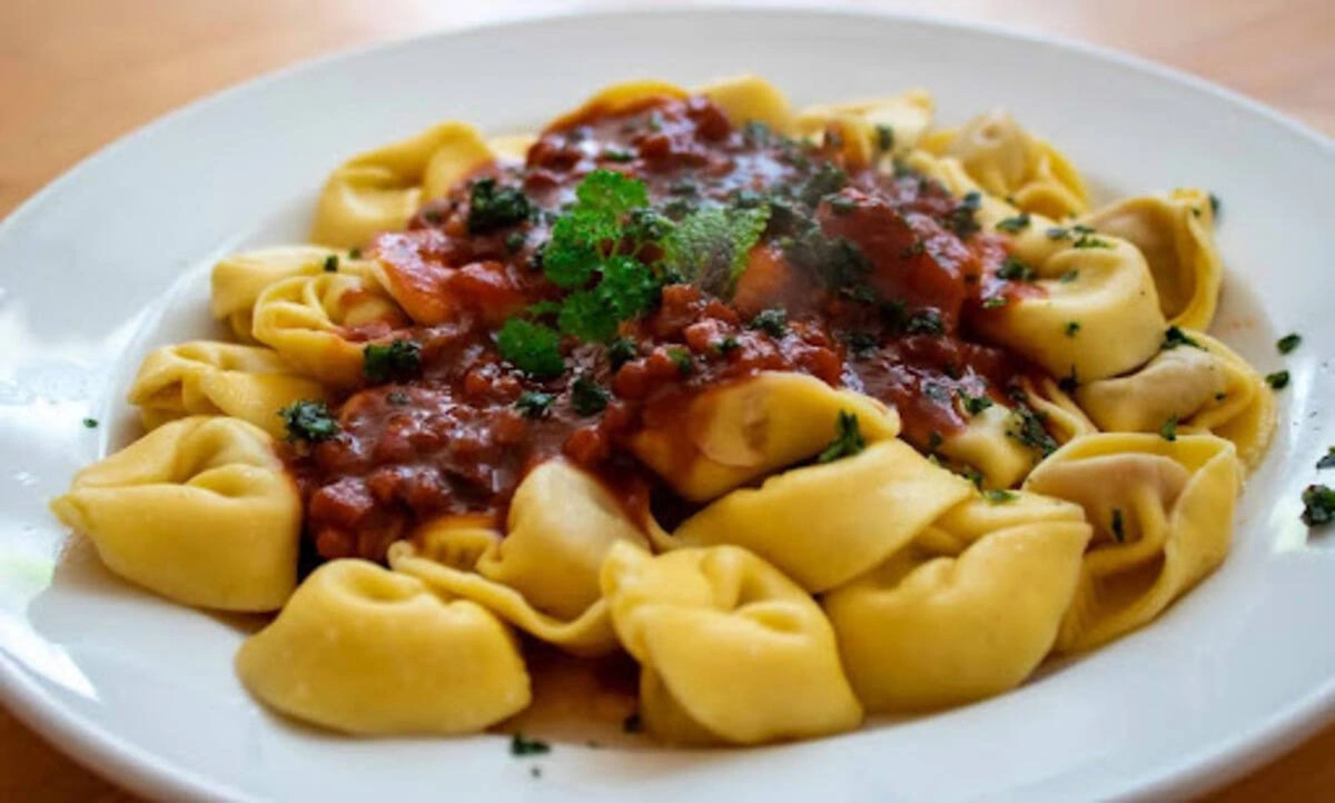 Tortellini in Brodo