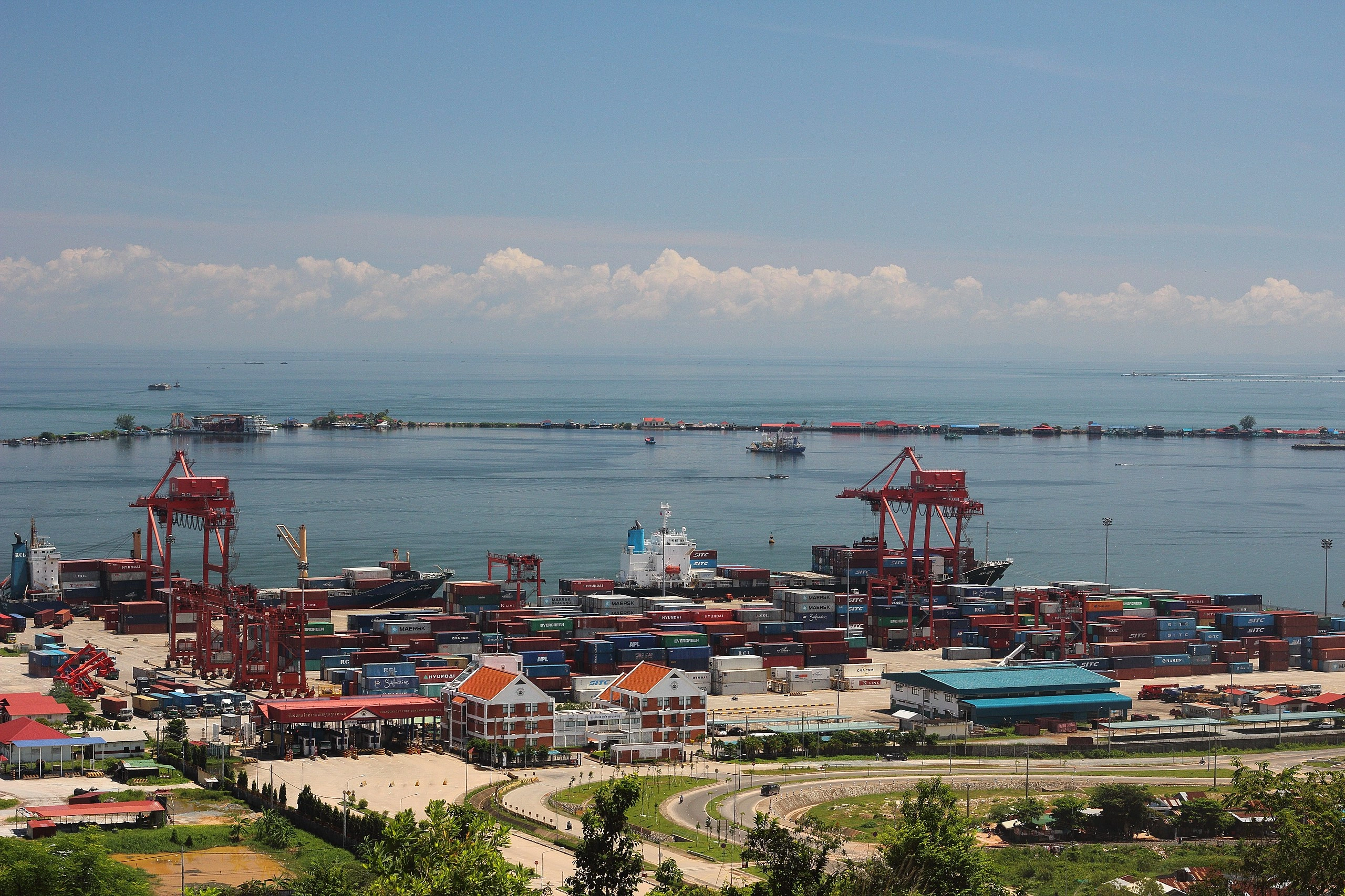 شواطئ سيهانوكفيل