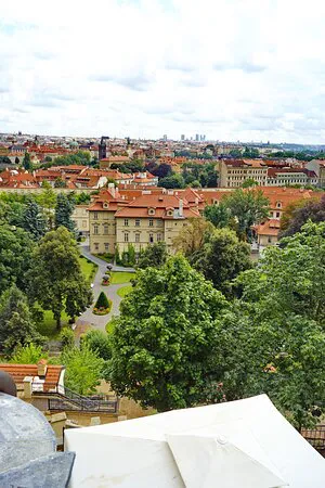 كوفي ان جاردن، براغ