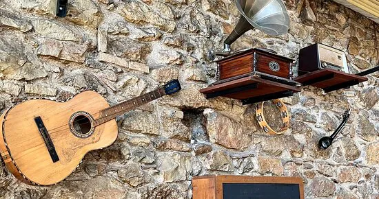 Dia Tauta Restaurant