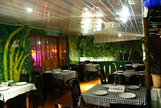 مطعم مارينا سي فيس، كوتشي