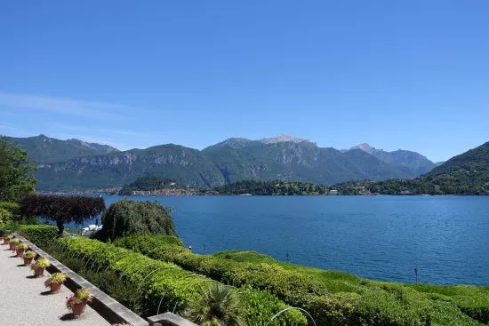 لا كافيتيريا دي فيلا كارلوتا