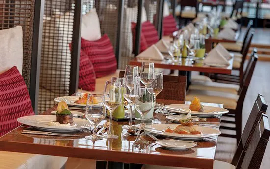 مطعم بابيلون، أكرا - غانا