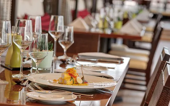 مطعم بابيلون، أكرا - غانا