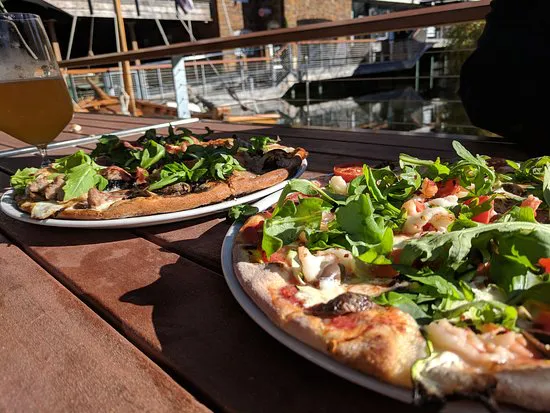 Brady's Tavern at Penny Royal