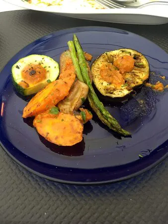 يمكن EMMA Gast r oteca