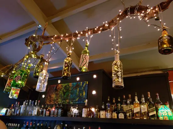 حانة الفوضى