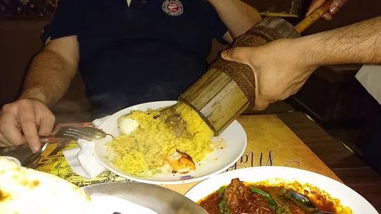 مطعم بانور- الخور