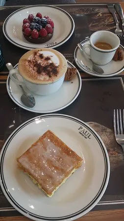 Paul Bakery & Restaurant