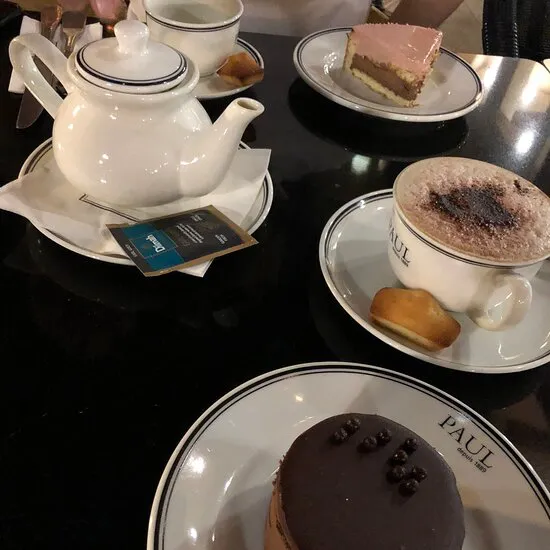 Paul Bakery & Restaurant