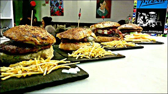 بيتزا بيكاسو