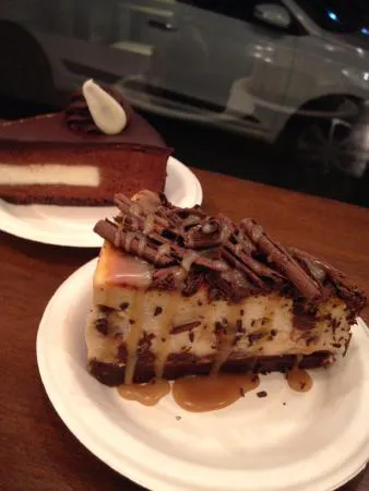 مخبوزات ذا بيج تشيل كيكري، نيودلهي