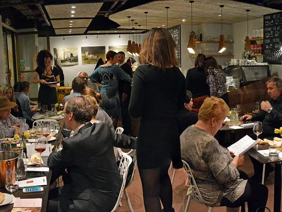 مقهى آرت ان كوفي، براغ