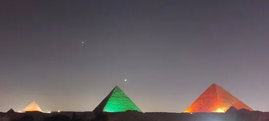 مطعم وكافيه الهضبة