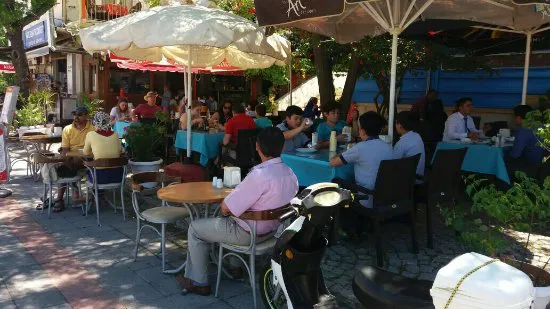 مطعم سيفديم تافسيرين، فتحية