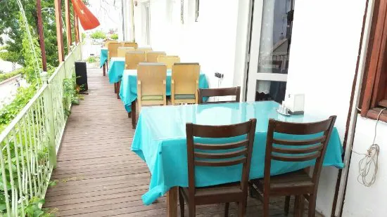 مطعم سيفديم تافسيرين، فتحية