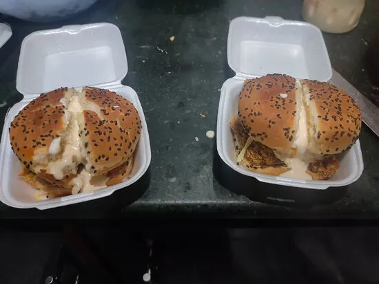 العربية Chick'n Gulbahar