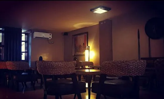 مطعم كاتيجنا، أديس أبابا