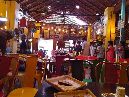 أدامينتي شاياكادا