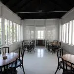 مقهى بارادايس رود