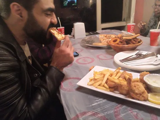 مطعم ليالينا، الدمام