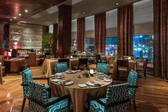 Vivo - The Nile Ritz-Carlton