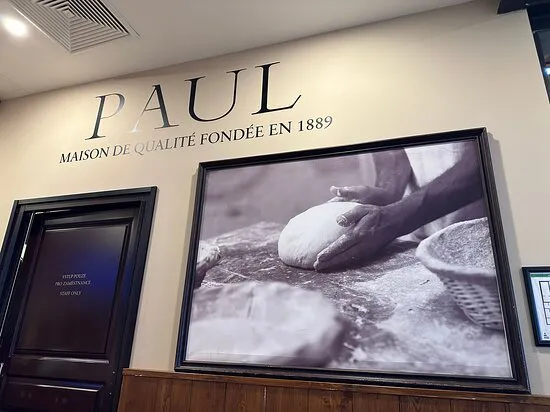 بول مخبز - مطار فاتسلاف هافيل