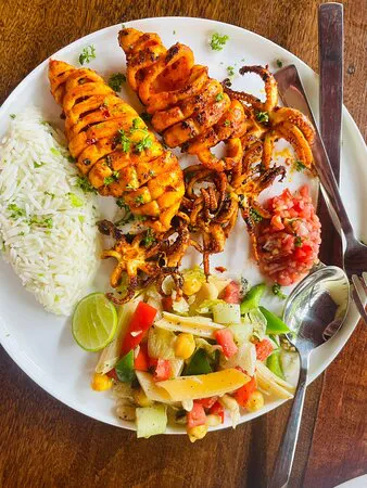 مقهى ومطعم ويرهاوس، كوتشي