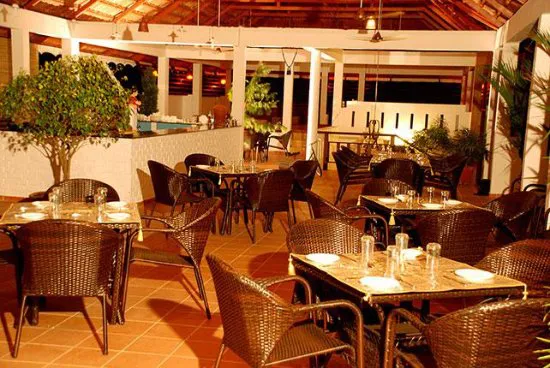 مطعم سكند وايف