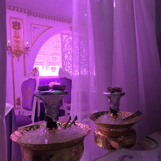 مطعم روميو وجولييت