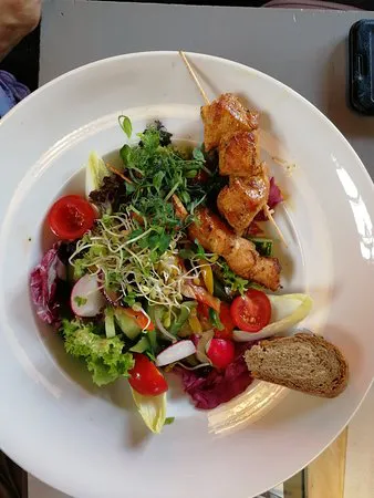 كافيه تور إينس، برلين