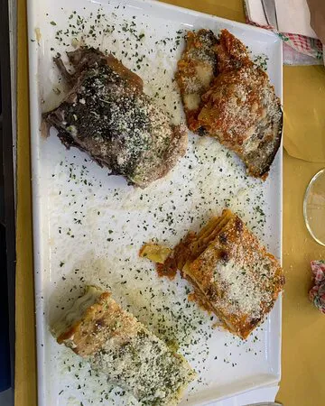 كافيه المسرح