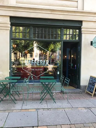 مطعم دن جوي كافيبار