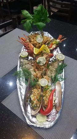 مطعم أسماك سكامبي، الغردقة