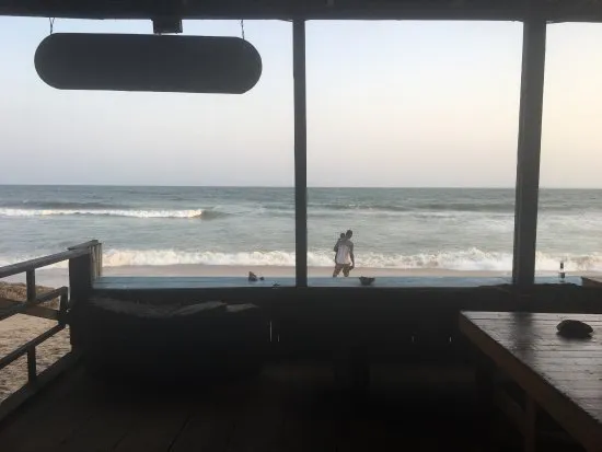 ذا أتلانتيك بيتش بار آند جريل