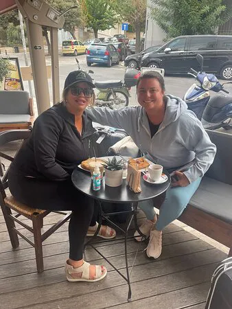 مطعم كافينداكي، أثينا