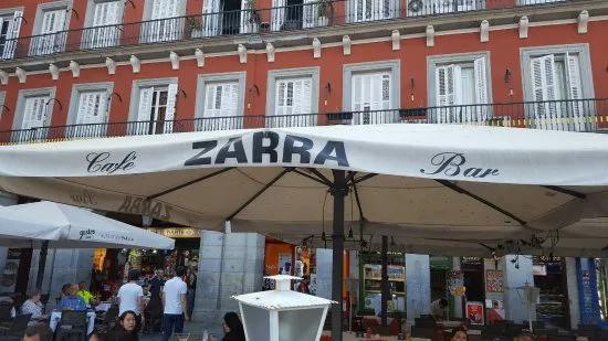 Cafe Bar Zarra
