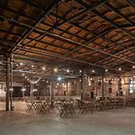 مطعم آرت اند فوود زونا، براغ