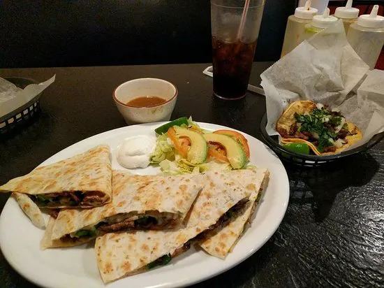 ماشيتيس الغذاء المكسيكي الأصيل